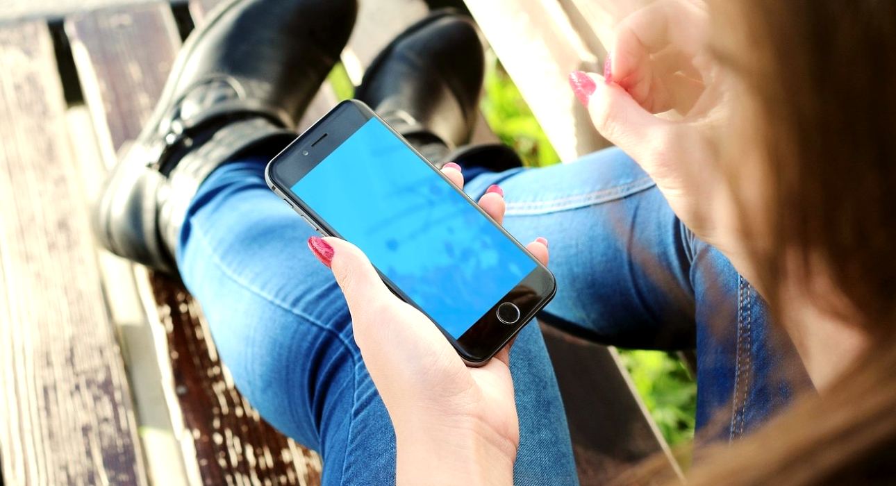 Choosing the Best Clips for Your Autumn Event Recaps